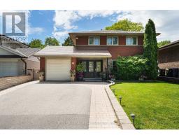41 HAMPTONBROOK DRIVE, Toronto, Ontario