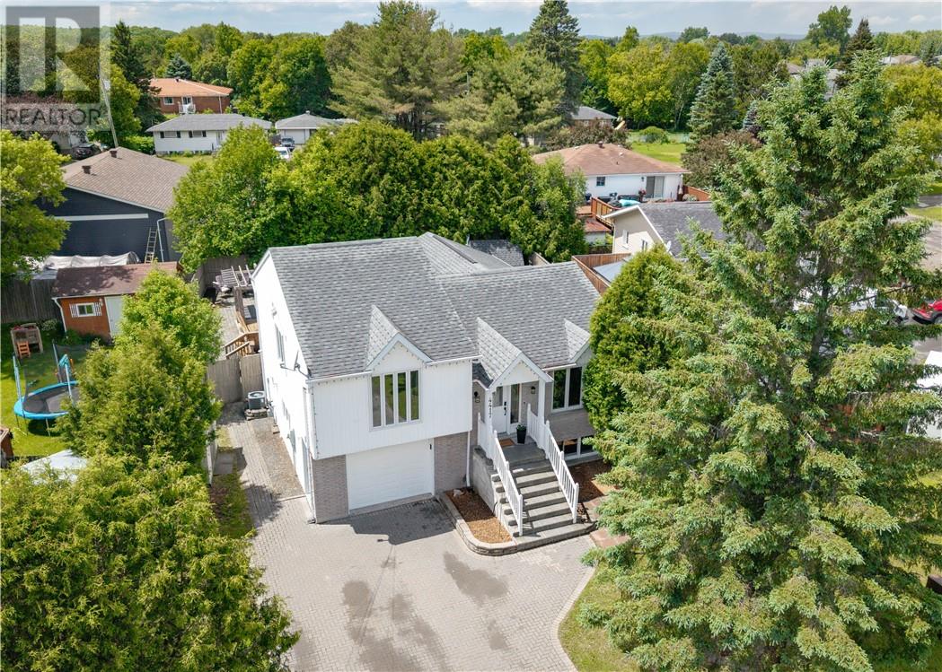 4417 Chenier Street, Hanmer, Ontario  P3P 1L9 - Photo 1 - 2128766