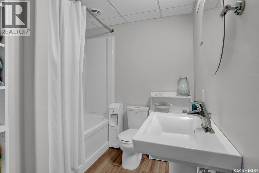 8705 Hincks Lane, Regina, Saskatchewan  S4Y 0B9 - Photo 41 - SK040539