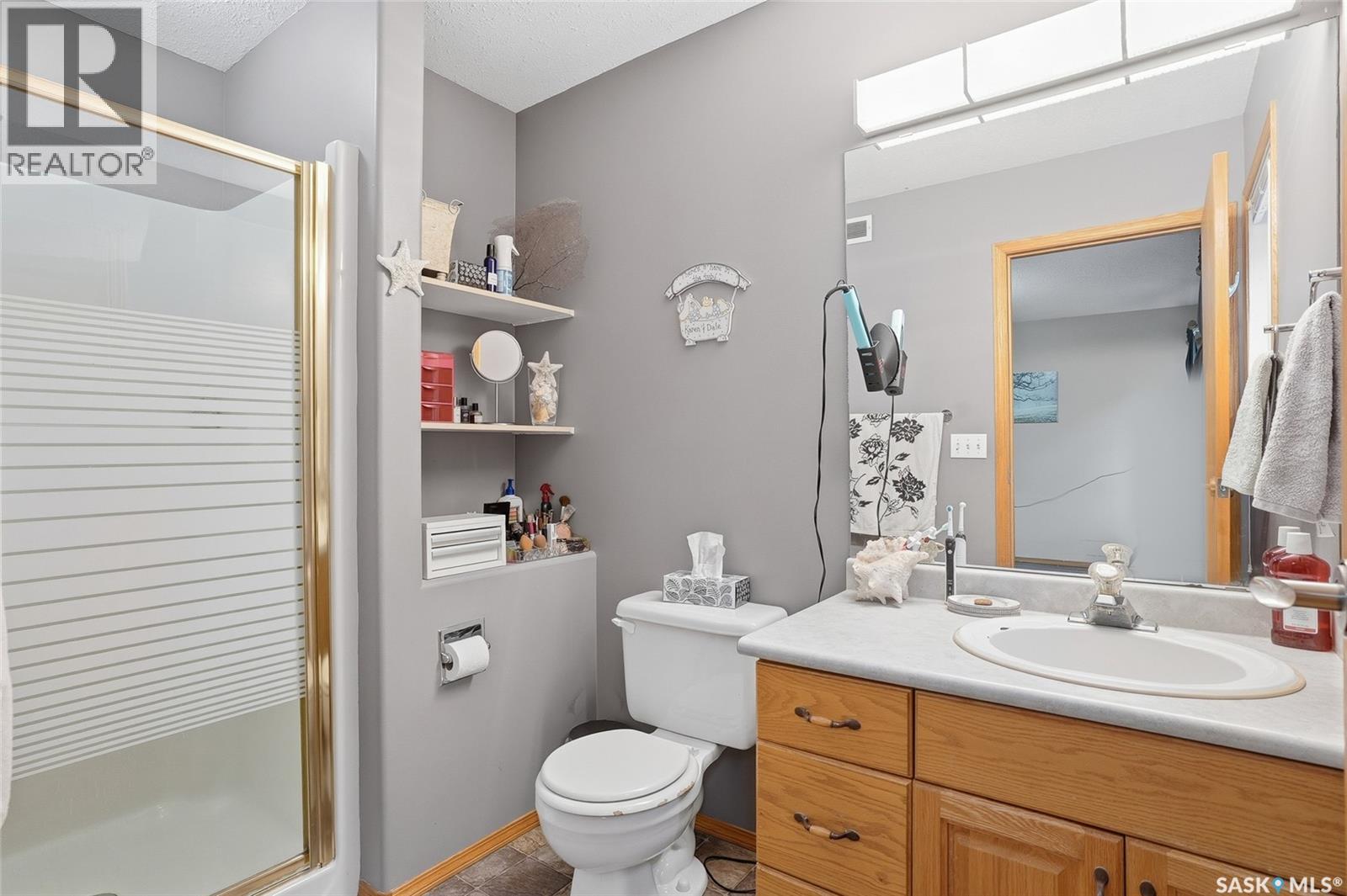 130 Strumm Terrace, Saskatoon, Saskatchewan  S7M 5V4 - Photo 15 - SK040527