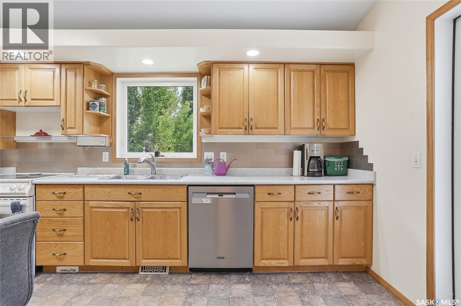 130 Strumm Terrace, Saskatoon, Saskatchewan  S7M 5V4 - Photo 7 - SK040527