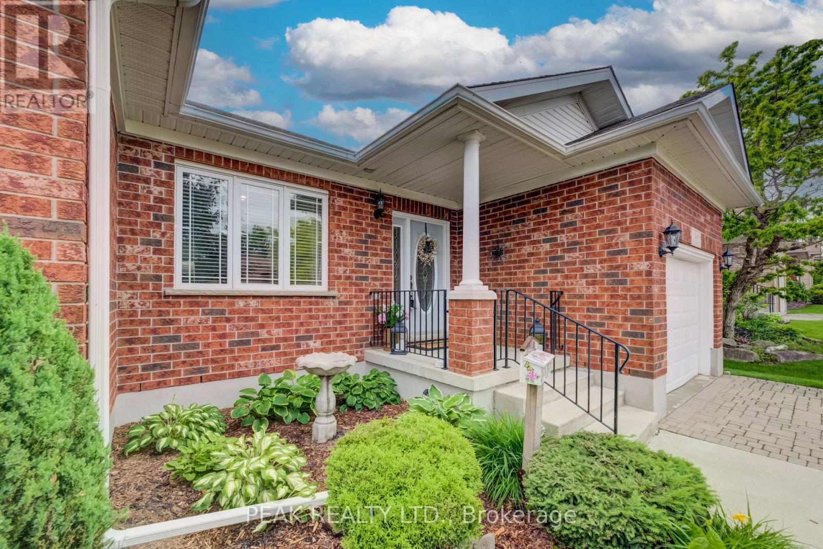 148 Devonshire Drive, Wilmot, Ontario  N3A 4J7 - Photo 2 - X13484218