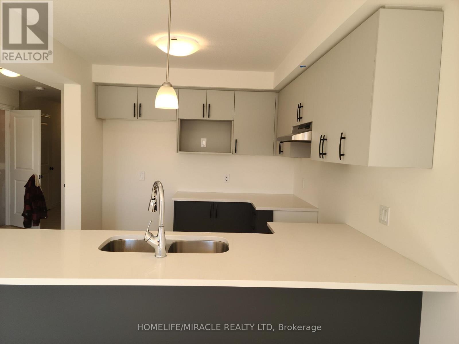 117 Mattingley Street, Brant, Ontario  N3L 2M2 - Photo 2 - X13484292