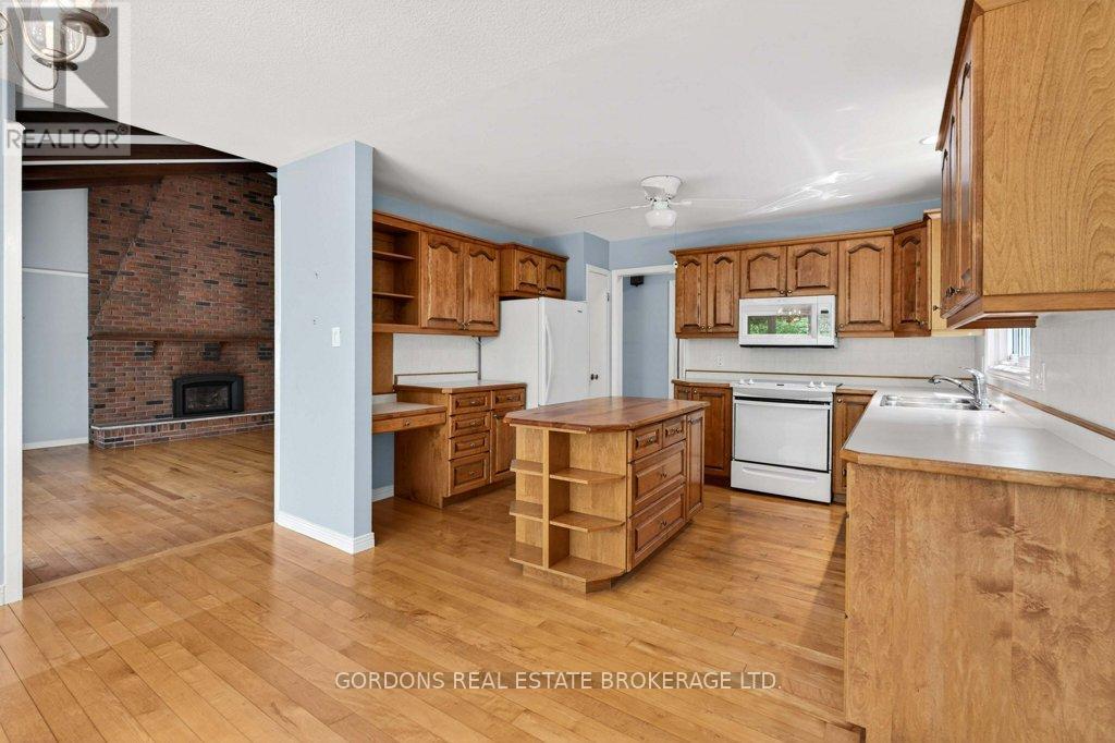 1380 Sunnyside Road, Kingston, Ontario  K7L 4V4 - Photo 25 - X13484398