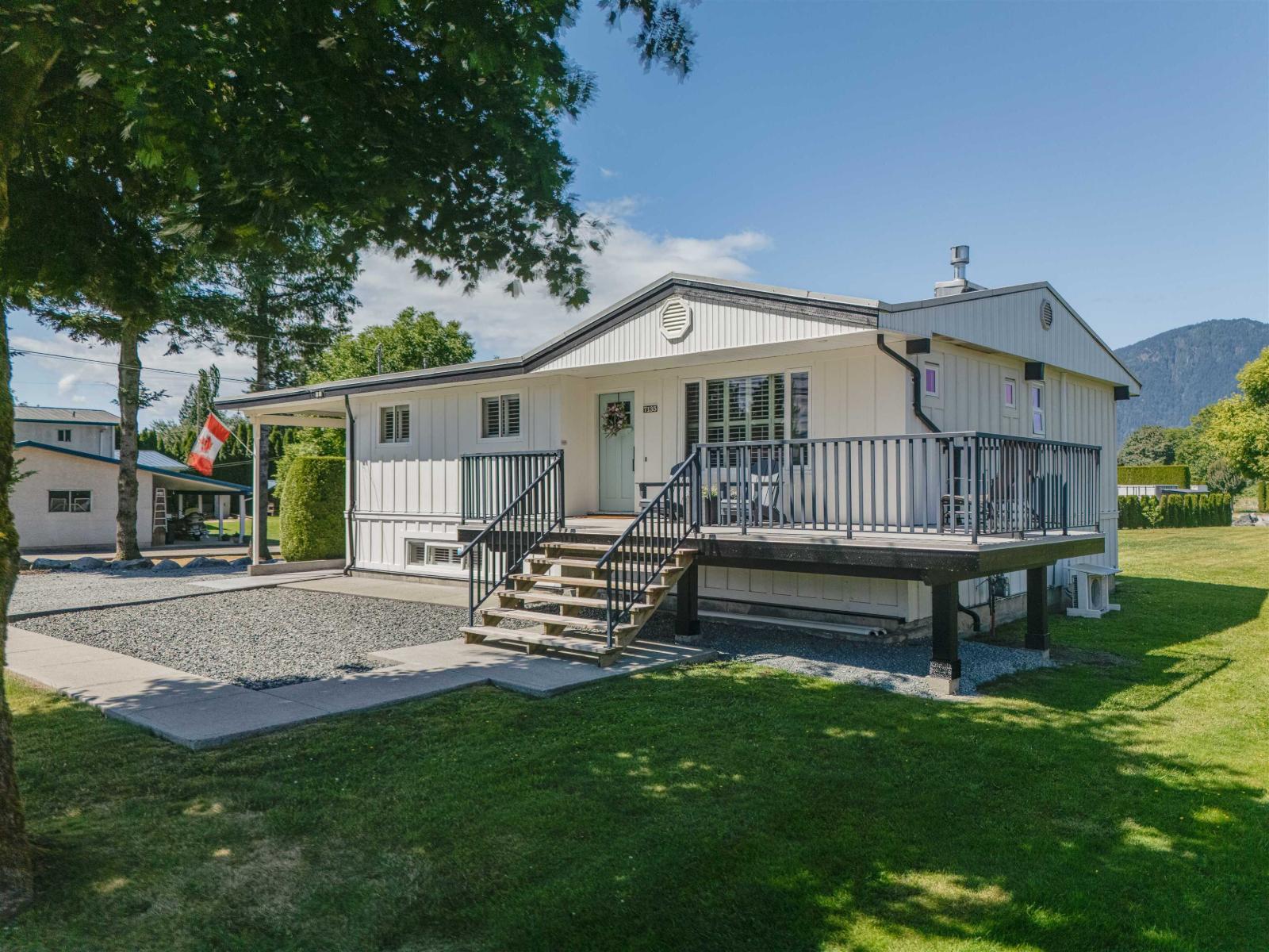 7135 Sumas Prairie Road, Greendale, Sardis - Greendale, British Columbia  V2R 4K1 - Photo 3 - R3139024
