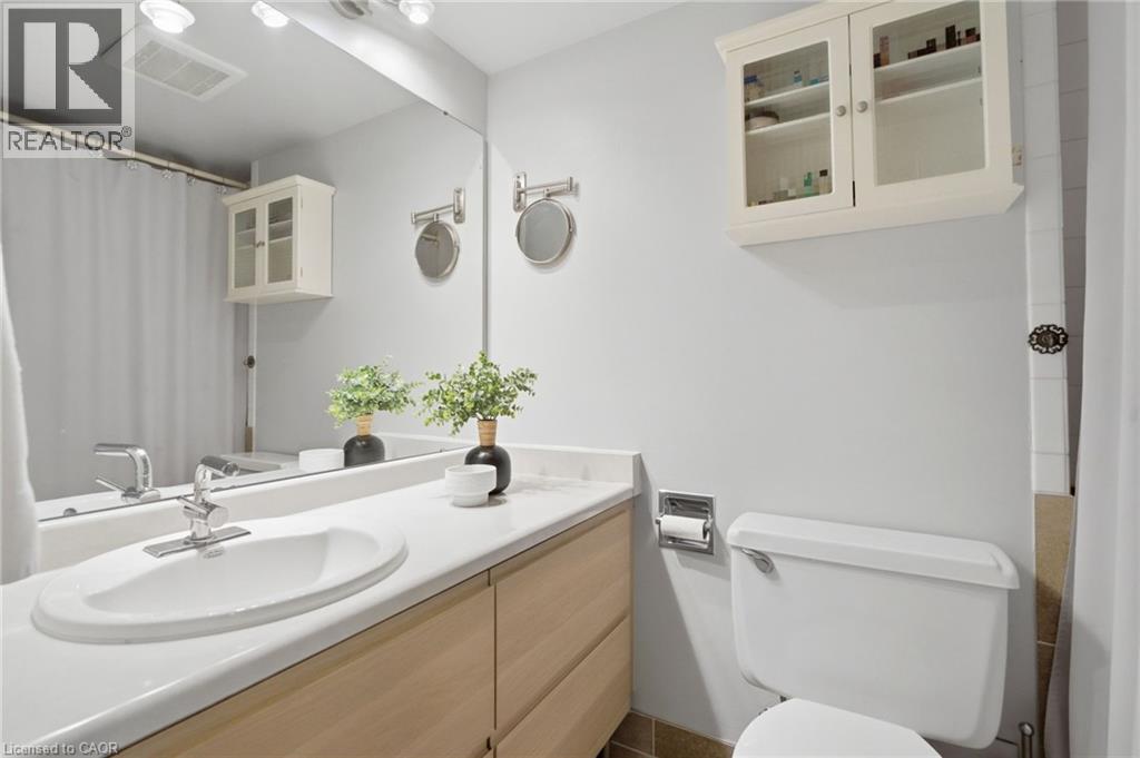 288 Mill Road Unit# E37, Etobicoke, Ontario  M9C 4X7 - Photo 19 - 40840695