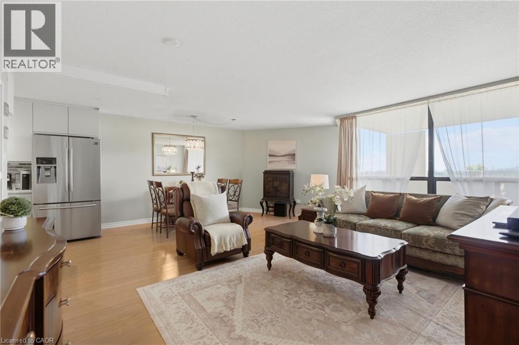 288 Mill Road Unit# E37, Etobicoke, Ontario  M9C 4X7 - Photo 5 - 40840695