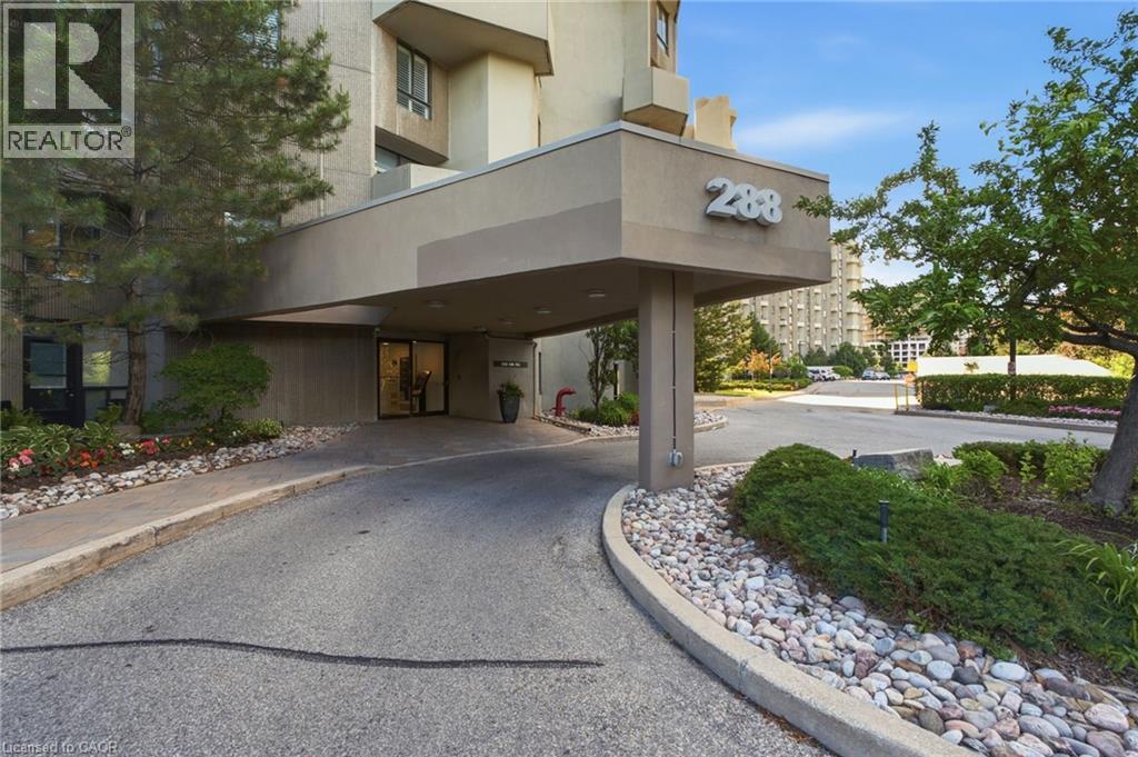 288 Mill Road Unit# E37, Etobicoke, Ontario  M9C 4X7 - Photo 2 - 40840695