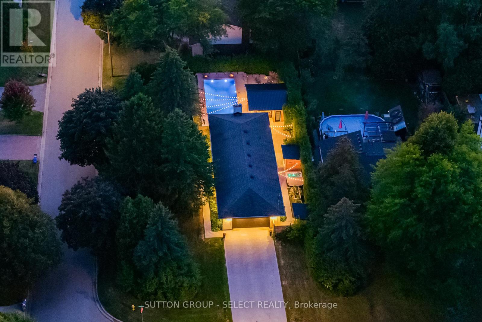 1615 SHARON DRIVE, London North, Ontario