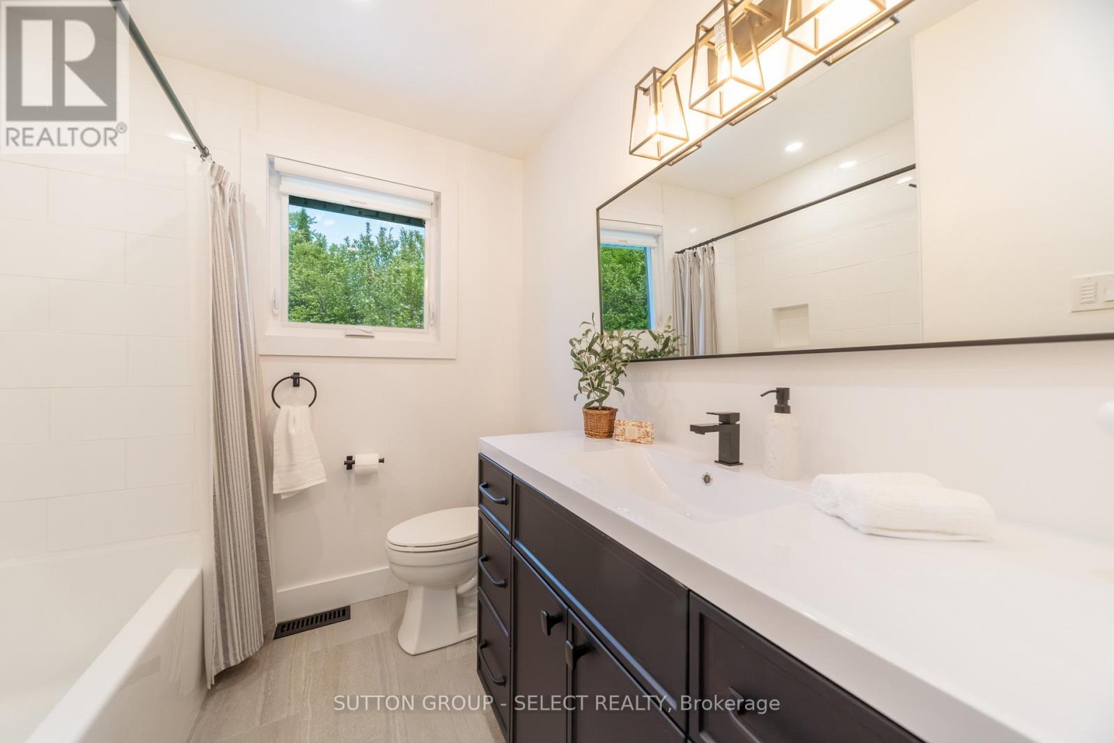 1615 Sharon Drive, London North, Ontario  N6G 2R5 - Photo 25 - X13484318