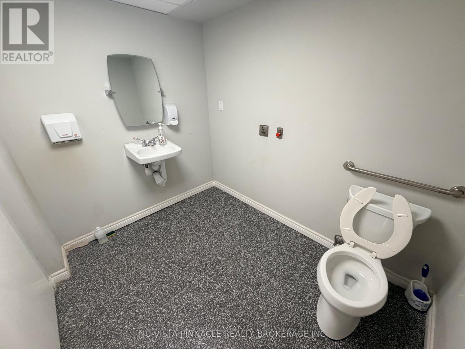 389 Lyle Street, London East (East L), Ontario  N5W 3R6 - Photo 6 - X13484432