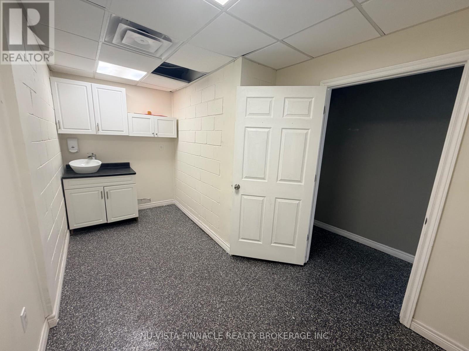 389 Lyle Street, London East (East L), Ontario  N5W 3R6 - Photo 7 - X13484432