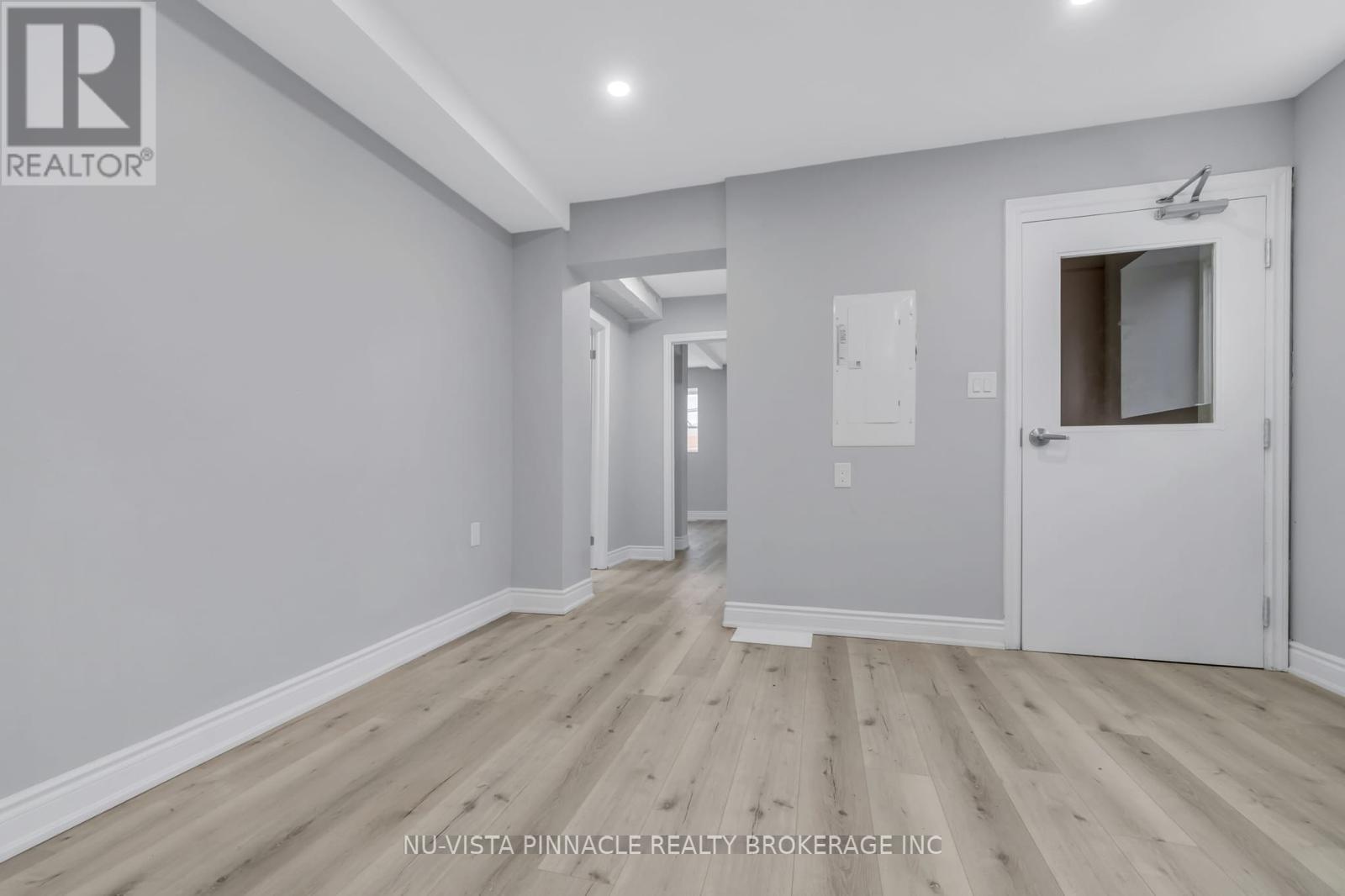 389 Lyle Street, London East, Ontario  N5W 3R6 - Photo 3 - X13484450