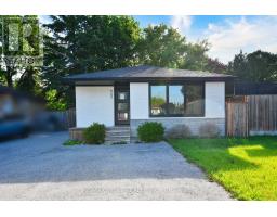922 CENTRE STREET N, Whitby, Ontario