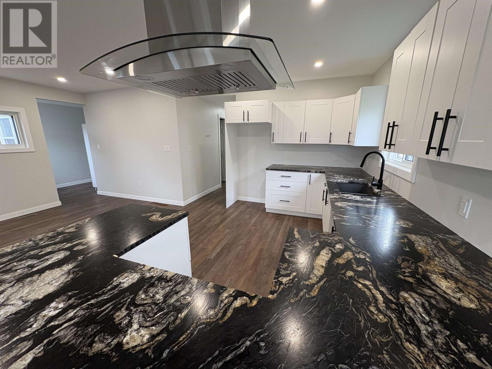65 Rockwood Ave, Thunder Bay, Ontario  P7A 6A3 - Photo 4 - TB2601420