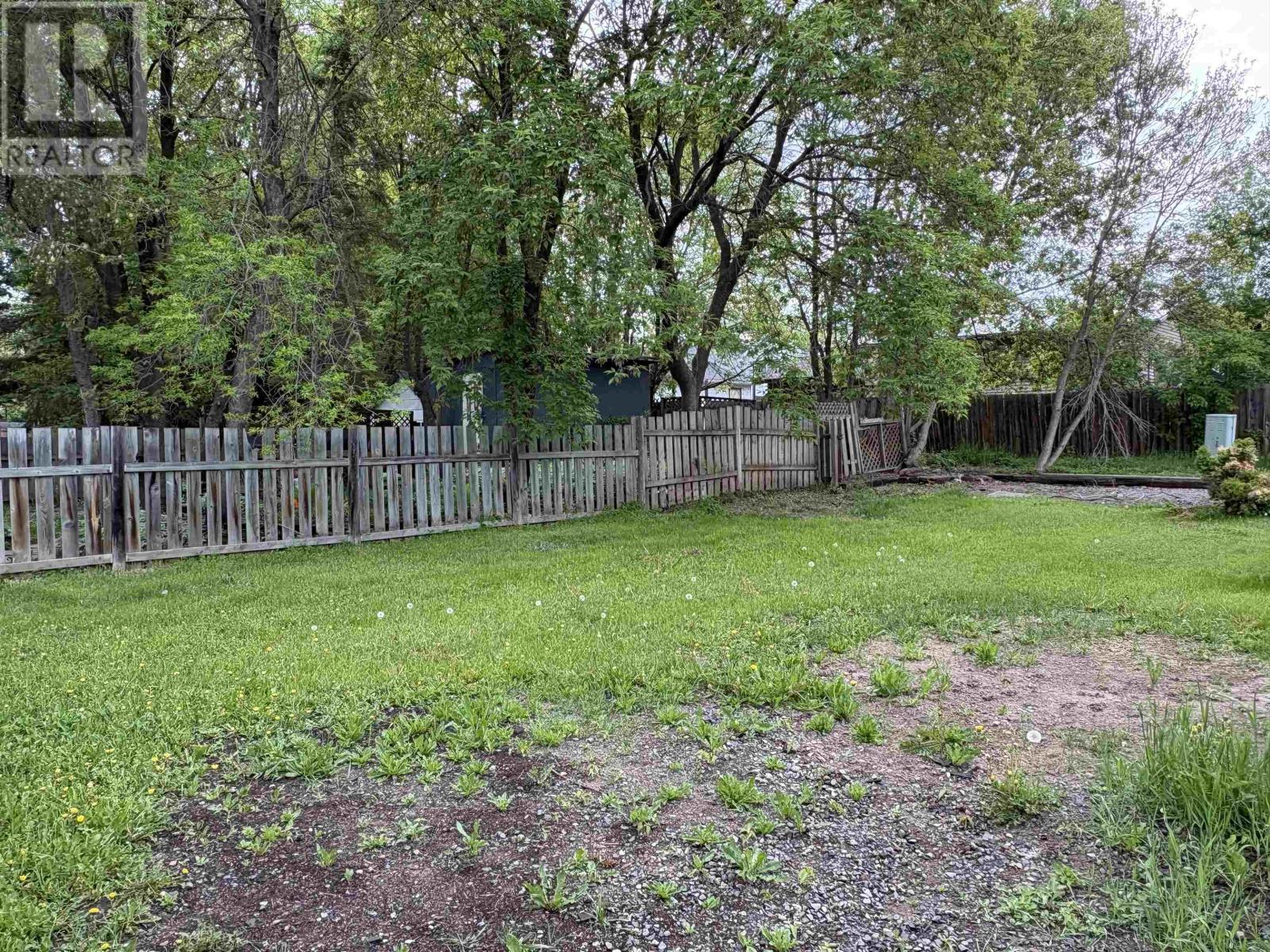 65 Rockwood Ave, Thunder Bay, Ontario  P7A 6A3 - Photo 3 - TB2601420
