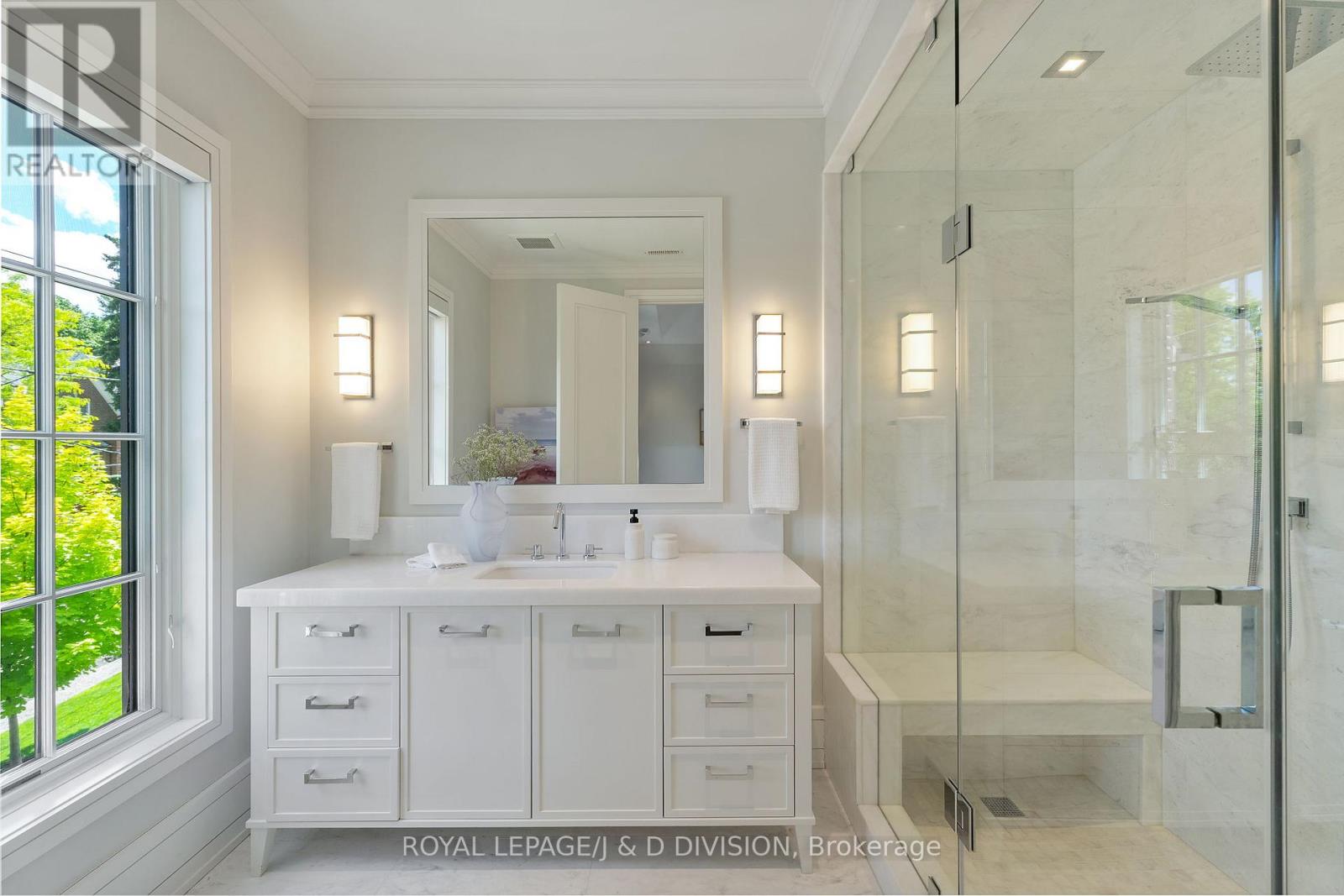 224 St Leonards Avenue, Toronto, Ontario  M4N 1K7 - Photo 30 - C13480938