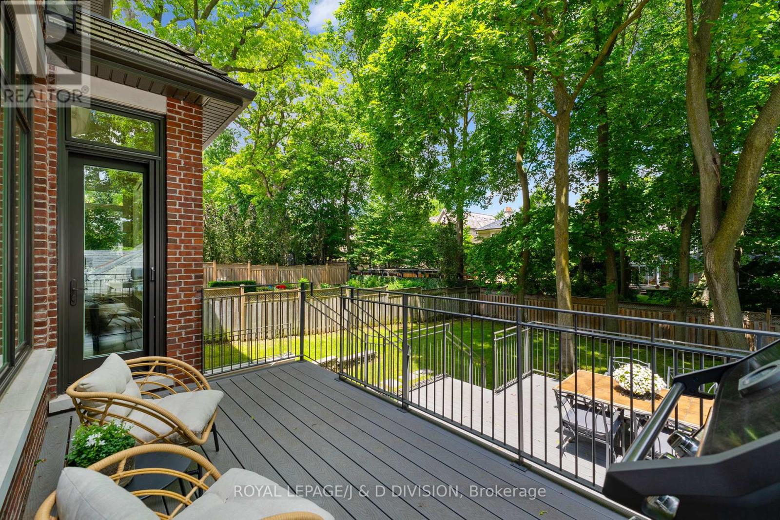 224 St Leonards Avenue, Toronto, Ontario  M4N 1K7 - Photo 38 - C13480938