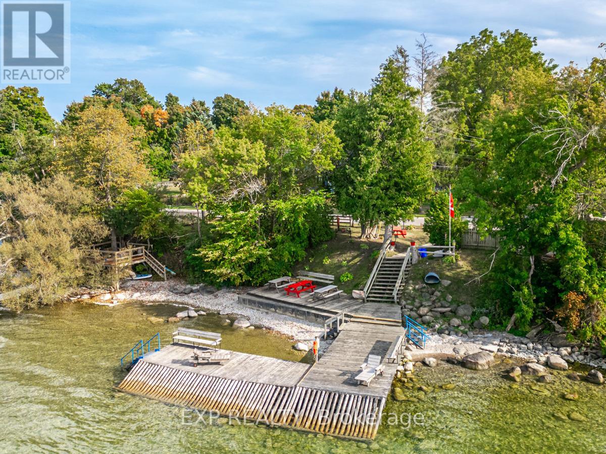 5 Farley Circle, Georgina, Ontario  L0E 1S0 - Photo 5 - N13476964