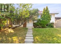 207 Whiteview Bay NE, Calgary, Alberta