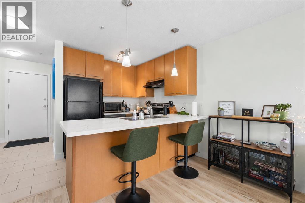 356, 35 Richard Court Sw, Calgary, Alberta  T3E 7N9 - Photo 3 - A2322386