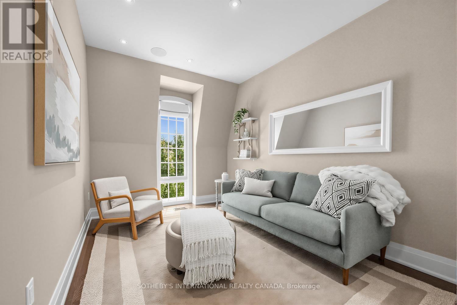 Th2 - 288 St Clair Avenue W, Toronto, Ontario  M4V 1S3 - Photo 16 - C13483952