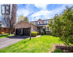 636 RUPERT AVENUE, Whitchurch-Stouffville, Ontario