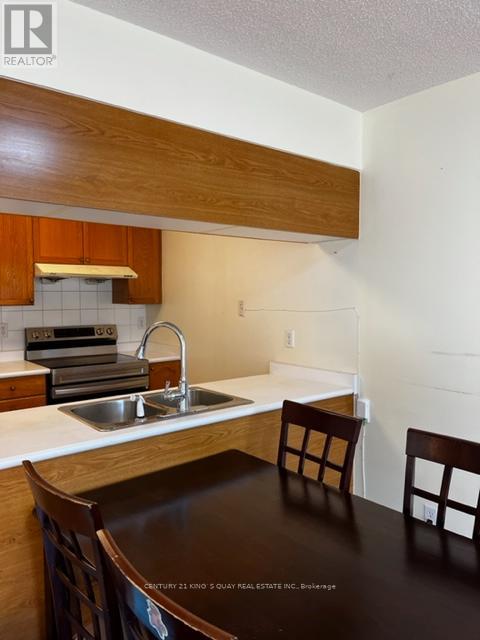 716 - 28 Empress Avenue, Toronto, Ontario  M2N 6Z7 - Photo 3 - C13484378