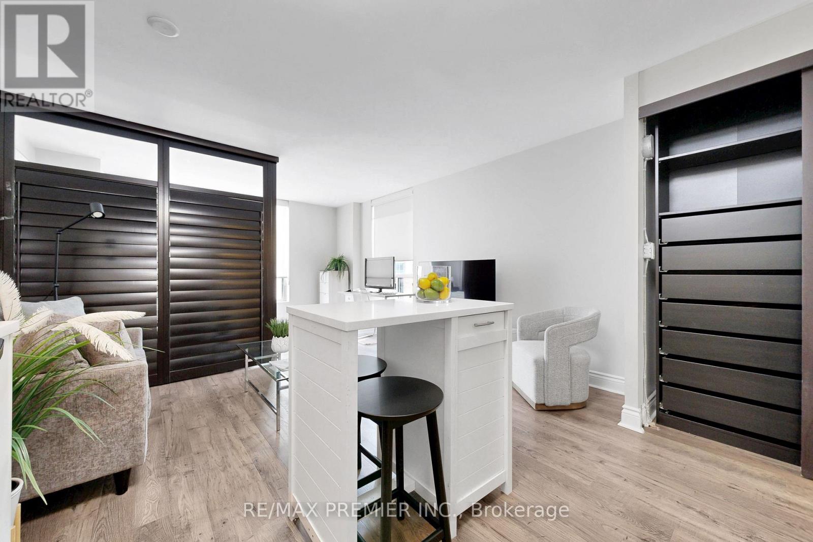 Ph 824 - 95 Prince Arthur Avenue, Toronto, Ontario  M5R 3P6 - Photo 18 - C13484416