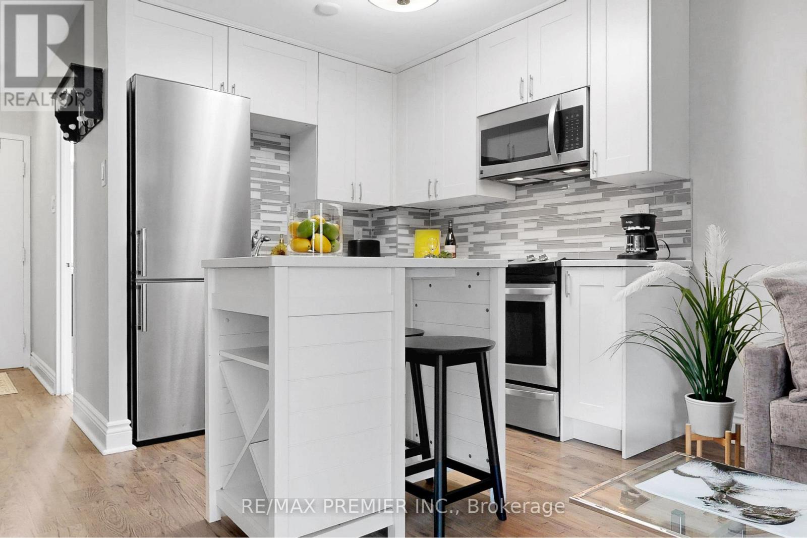 Ph 824 - 95 Prince Arthur Avenue, Toronto, Ontario  M5R 3P6 - Photo 19 - C13484416