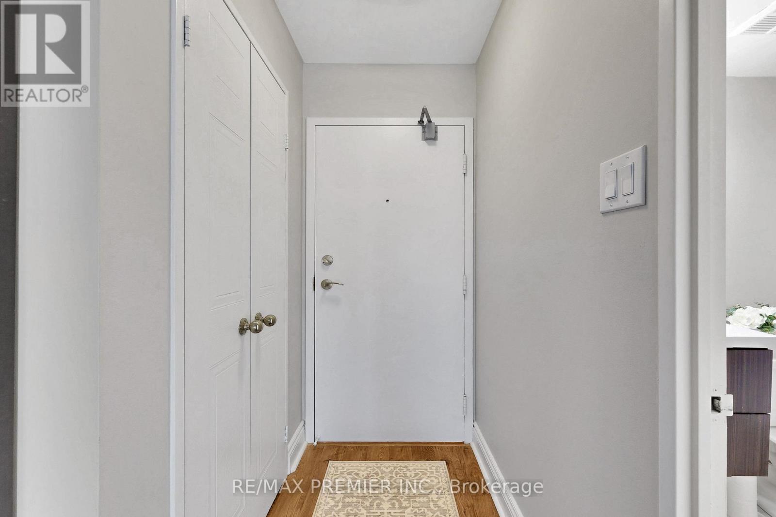 Ph 824 - 95 Prince Arthur Avenue, Toronto, Ontario  M5R 3P6 - Photo 3 - C13484416