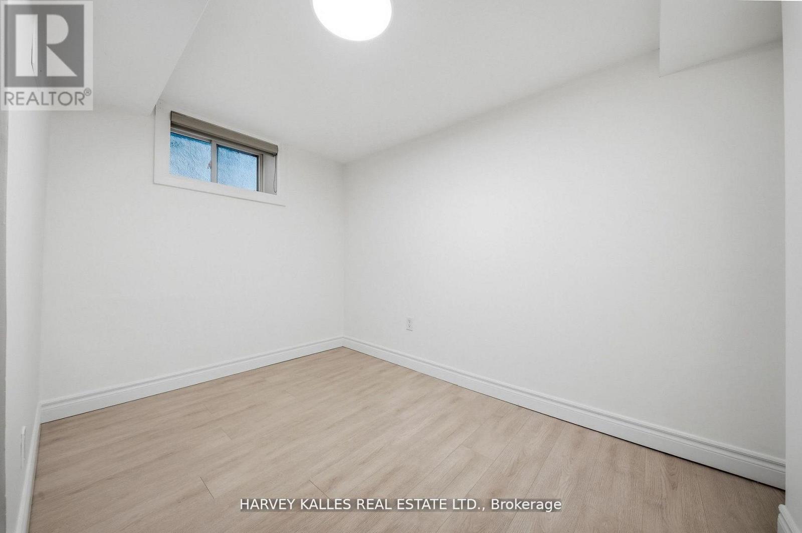 568 Northcliffe Boulevard, Toronto, Ontario  M6E 3L7 - Photo 35 - C13484522