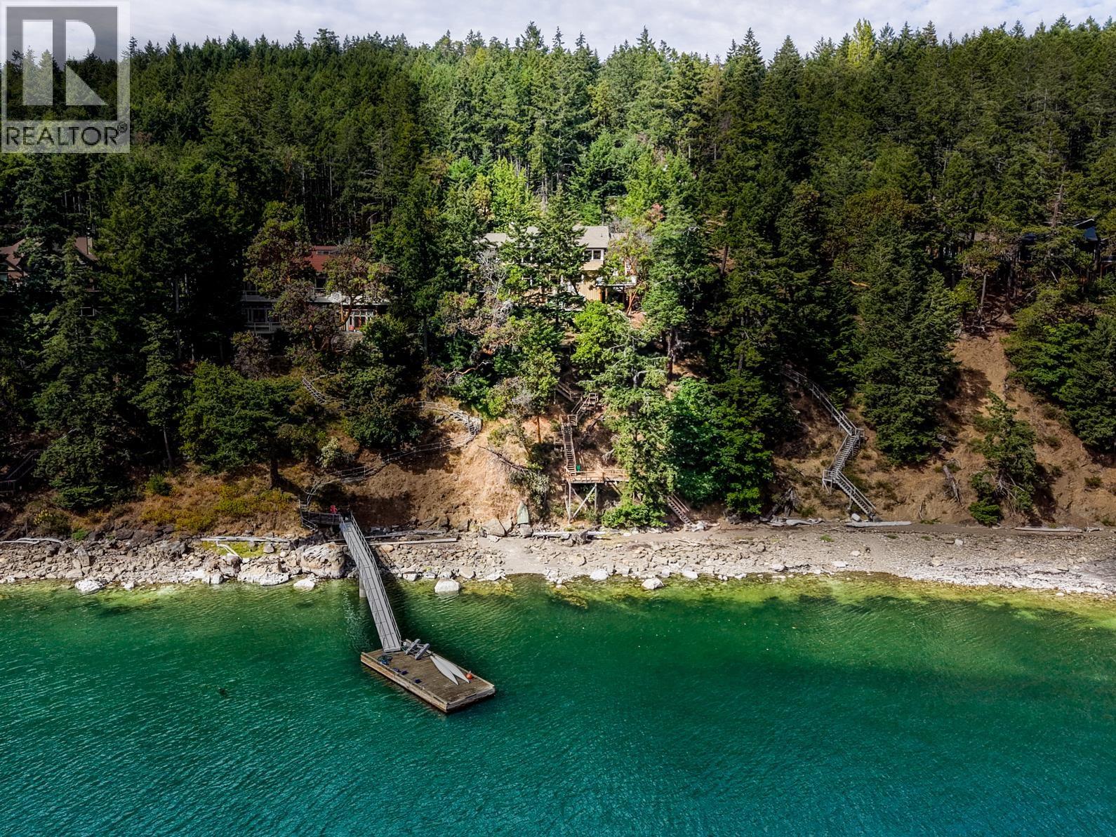 6608 Razor Point Road, Pender Island, British Columbia  V0N 2M1 - Photo 40 - R3137476