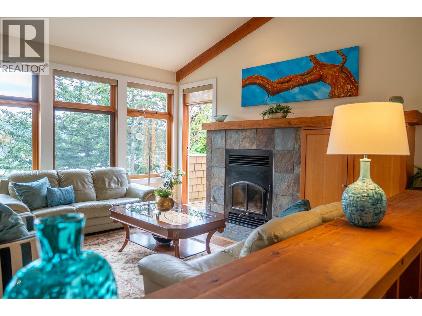 6608 Razor Point Road, Pender Island, British Columbia  V0N 2M1 - Photo 12 - R3137476