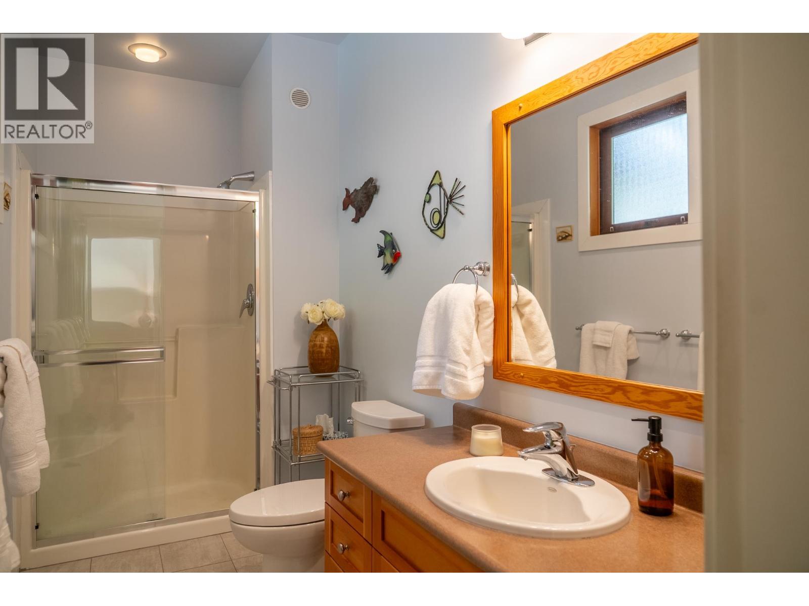 6608 Razor Point Road, Pender Island, British Columbia  V0N 2M1 - Photo 19 - R3137476