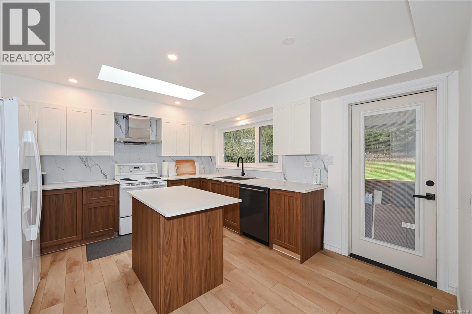 1667 Extension Rd