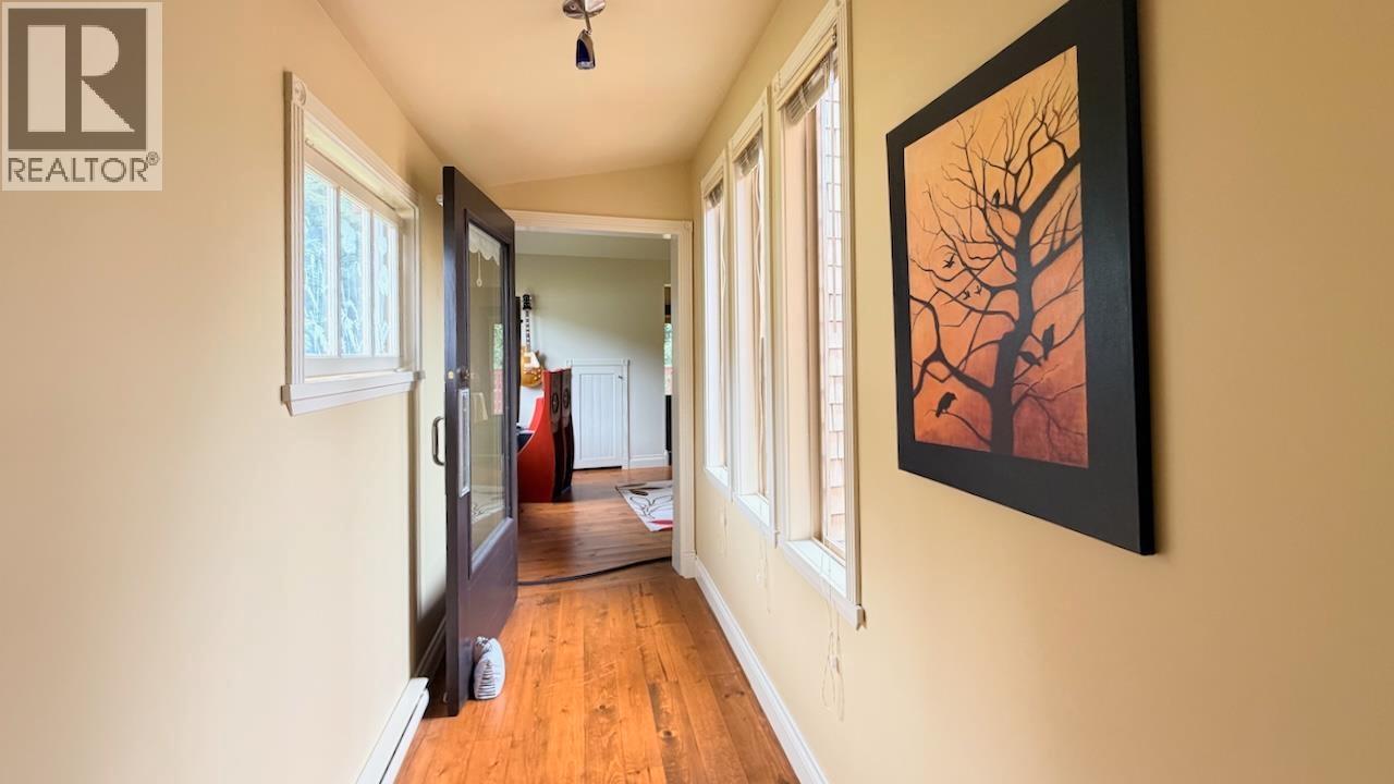 234 Mariners Way, Mayne Island, British Columbia  V0N 2J2 - Photo 25 - R3139421