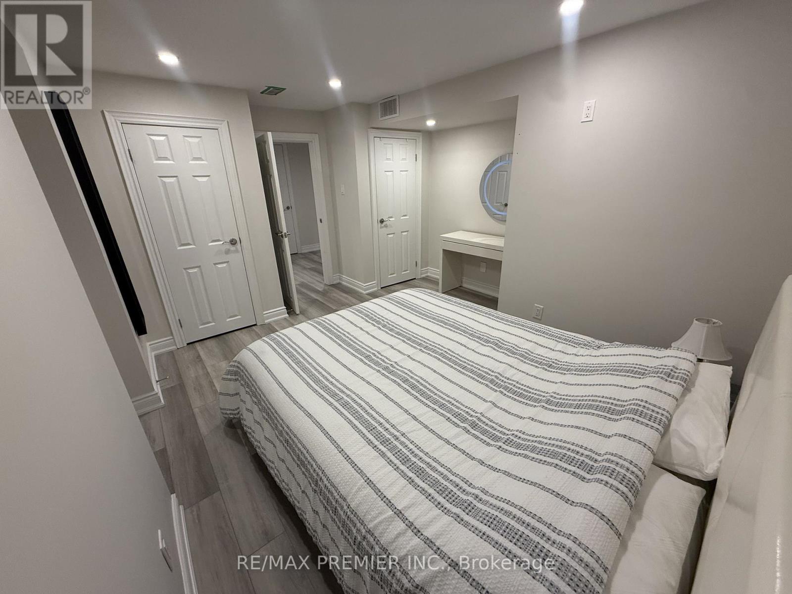 Lower - 77 Largo Crescent, Vaughan, Ontario  L6A 1M9 - Photo 12 - N13484402