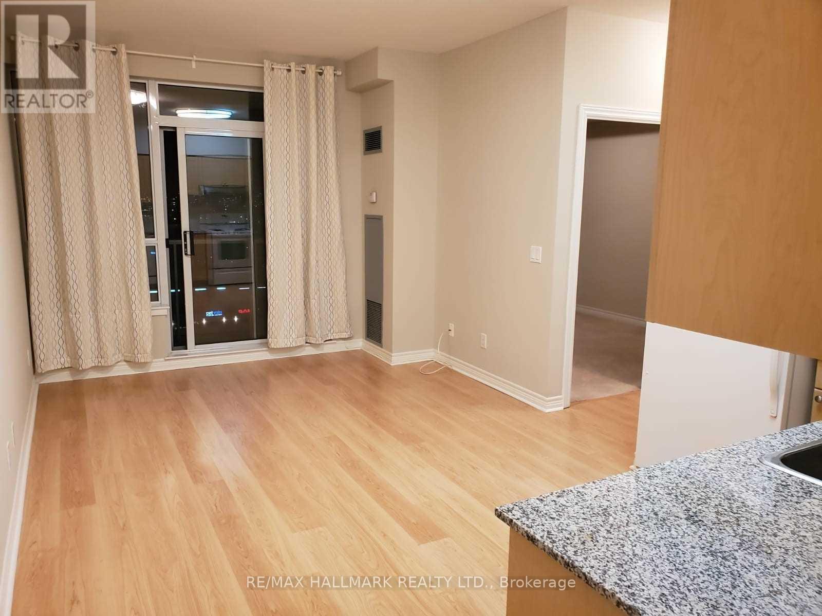 1601 - 15 North Park Road, Vaughan, Ontario  L4J 0A1 - Photo 2 - N13484558