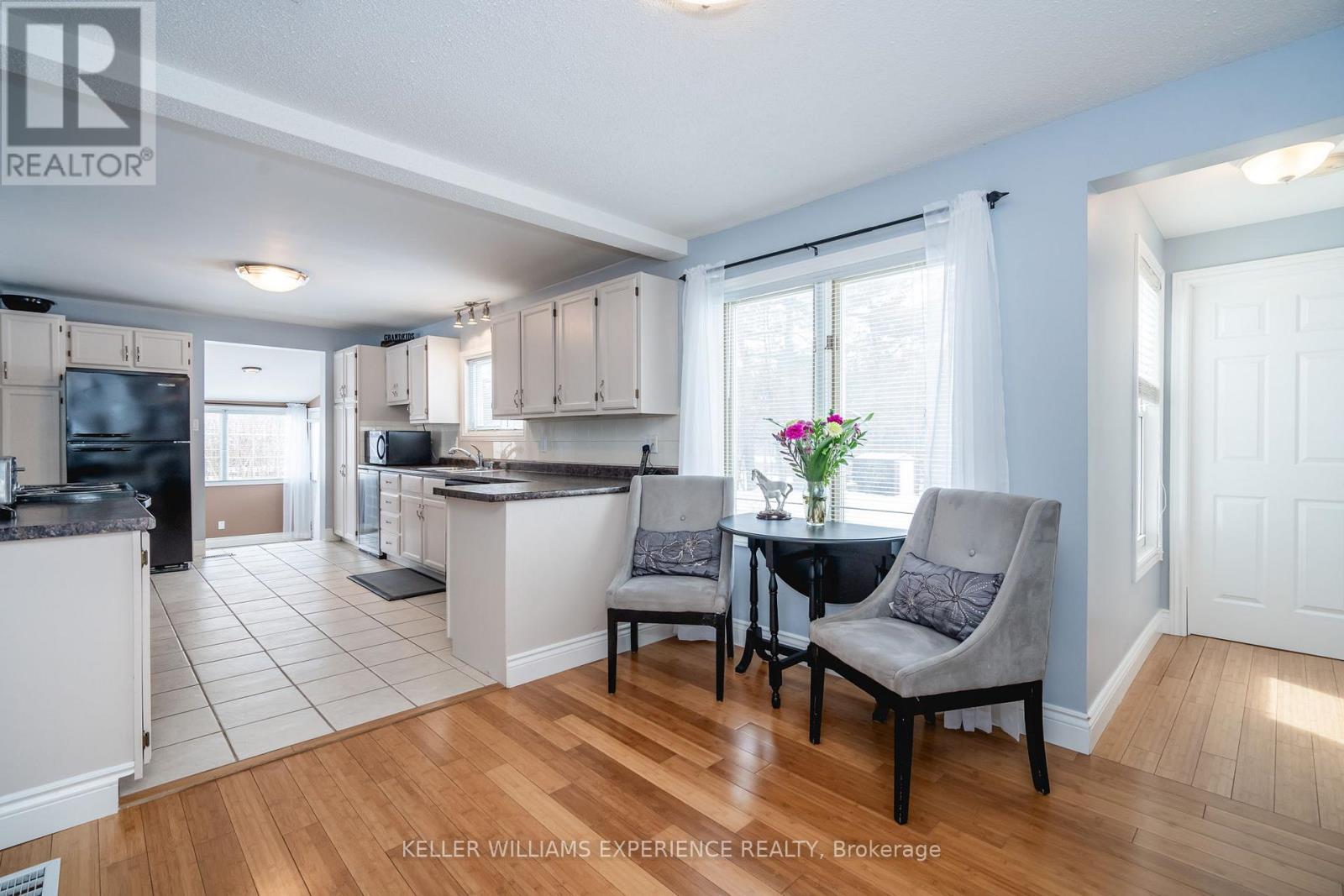 3514 Penetanguishene Road, Oro-Medonte, Ontario  L4M 4Y8 - Photo 13 - S13146568