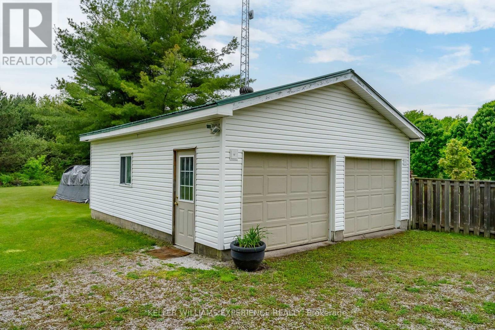 3514 Penetanguishene Road, Oro-Medonte, Ontario  L4M 4Y8 - Photo 33 - S13146568