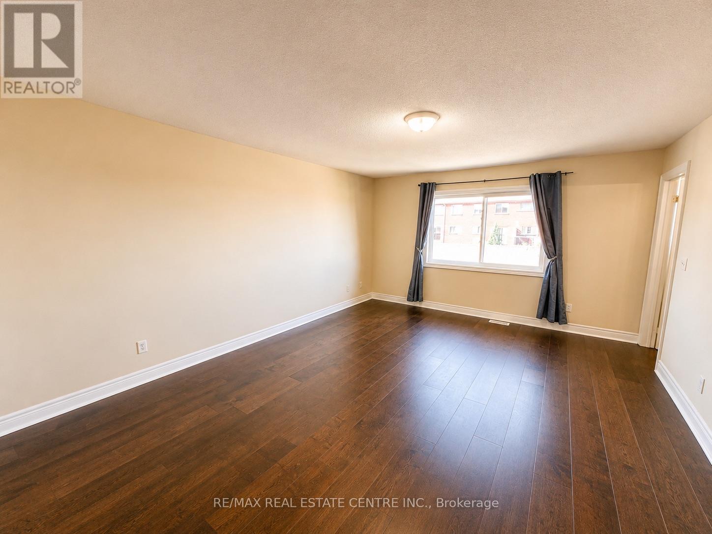 2491 Postmaster Drive, Oakville, Ontario  L6M 0L5 - Photo 16 - W13444572