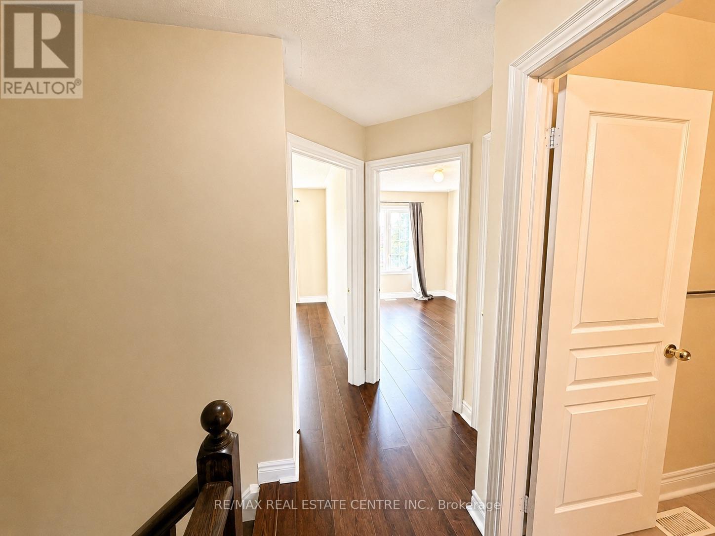 2491 Postmaster Drive, Oakville, Ontario  L6M 0L5 - Photo 21 - W13444572