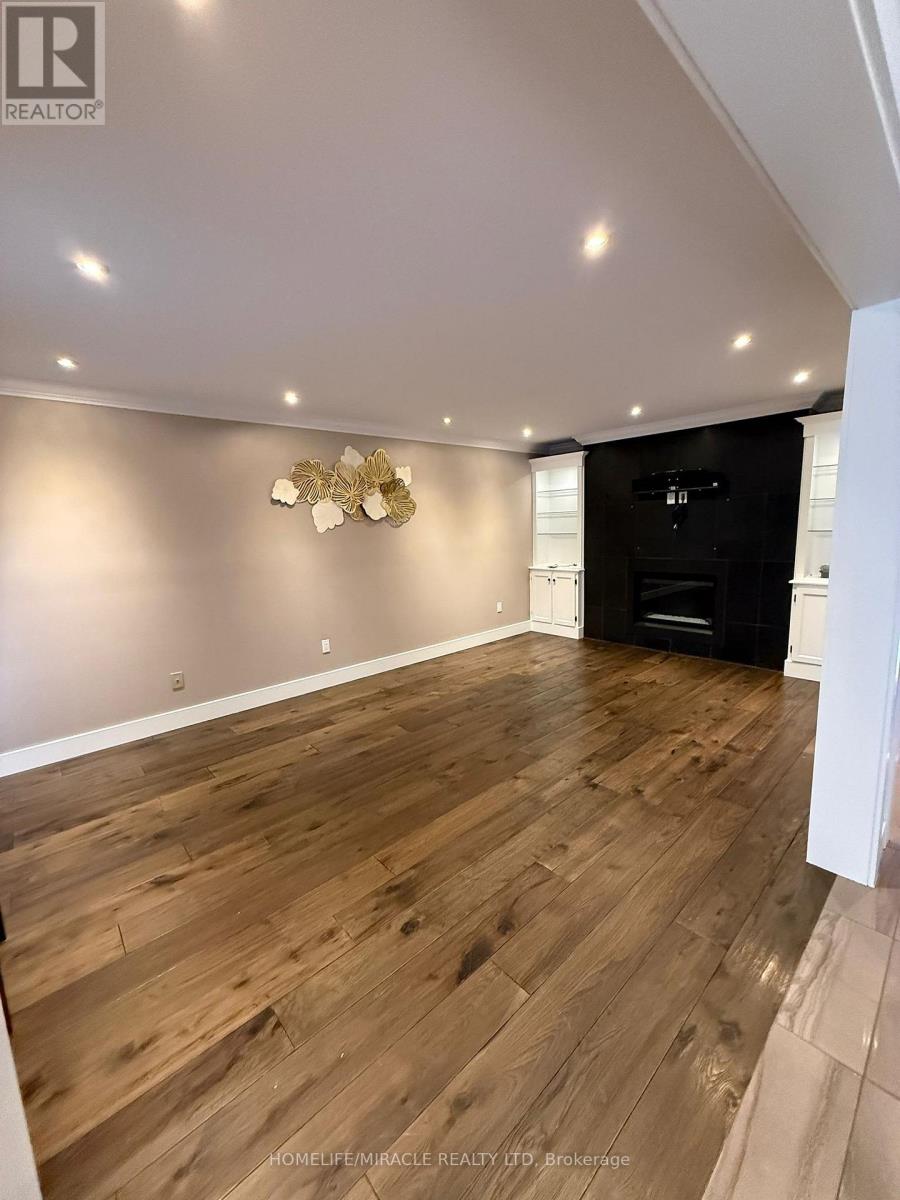 2133 Heidi Avenue, Burlington, Ontario  L7M 3P4 - Photo 5 - W13484332