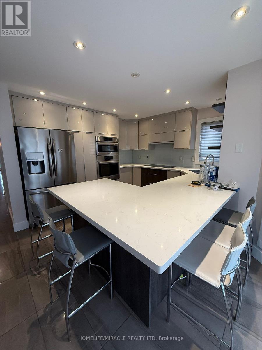 2133 Heidi Avenue, Burlington, Ontario  L7M 3P4 - Photo 6 - W13484332