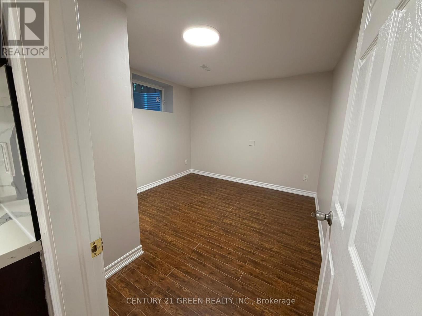 Basement - 16 Niles Court, Brampton, Ontario  L6S 5T6 - Photo 5 - W13484400