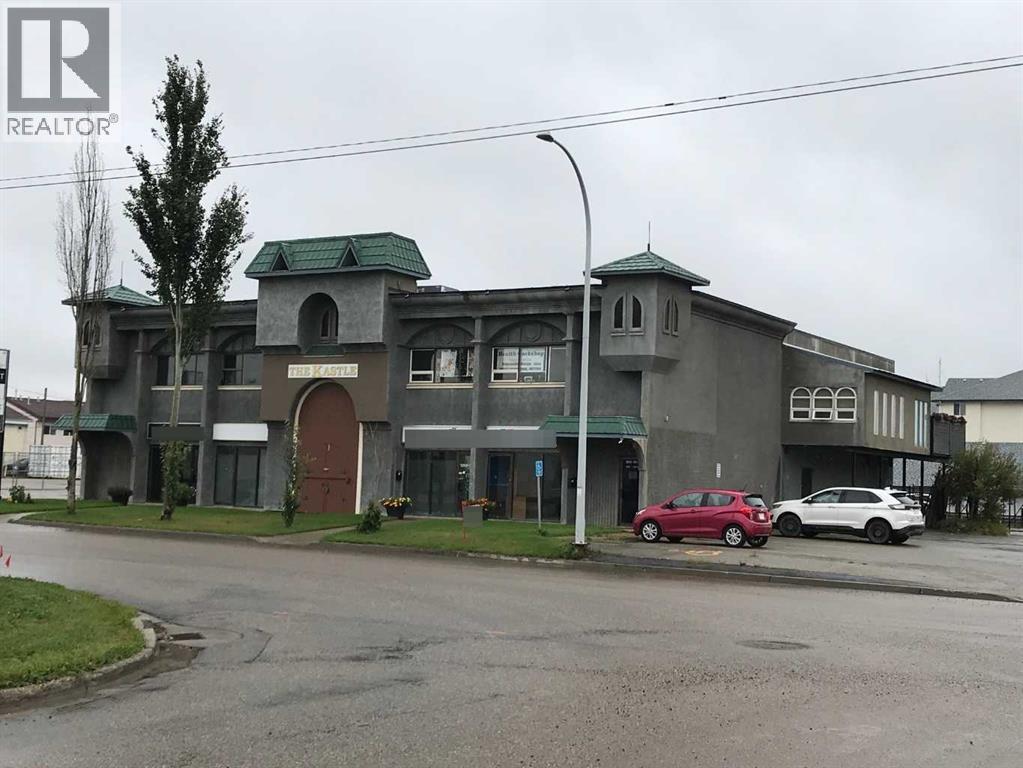 Main Floor, 9801, 9803, 9805 105 Street, grande prairie, Alberta