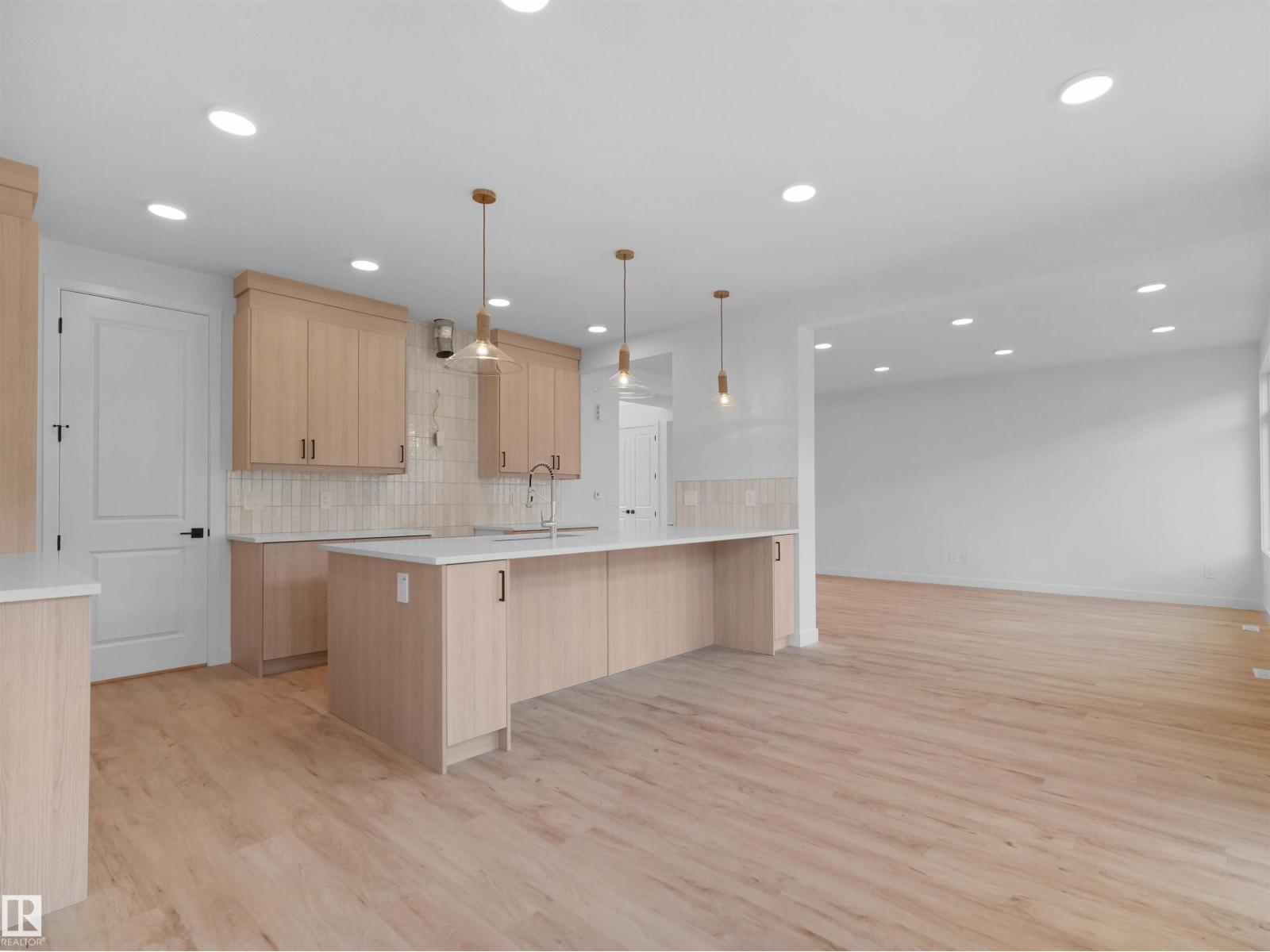 5824 Kootook Link Li SW, Edmonton, Alberta  T6W 4Z6 - Photo 11 - E4467018