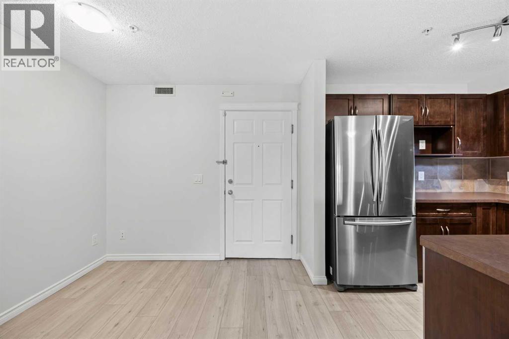 4113, 115 Prestwick Villas Se, Calgary, Alberta  T2Z 0N1 - Photo 3 - A2323246