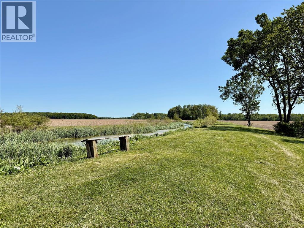 1061 Oil Springs Line, St Clair, Ontario  N0N 1H0 - Photo 47 - 26007437